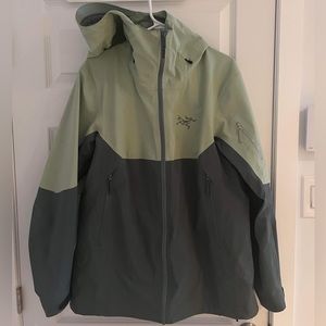 Arc’teryx GORE-TEX Jacket L